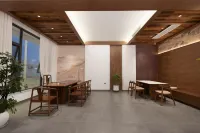 Runi Suoyuan Homestay (Henan Baoquan Tourism Resort Area) - Park Yeri