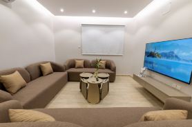 Private Zone Al Aqeeq