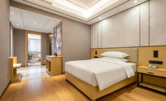 Berman Hotel Yizhou Central Square Hechi