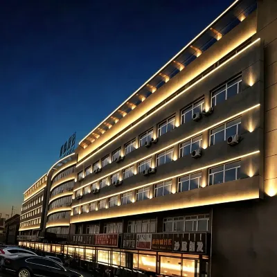 Lavande Hotel (Chifeng High Speed Railway Station) Hotels near Inner Mongolia Vocational and Technical College of Traffic