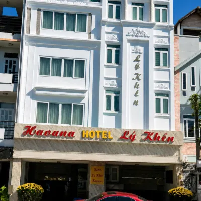 Lý Khén & Havana Hotel Các khách sạn gần Quận Bình Tân