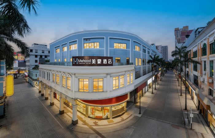 Mehood Hotel (Foshan Qinghui Garden Daliang Hua'gai Road Commercial Pedestrian Street Branch)