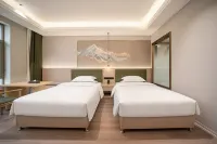 Xinyuan Licheng Garden Hotel (Passenger Terminal  People's Square Branch) - Parkering