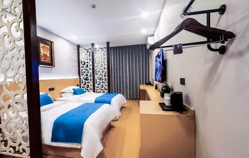 Yuanqi Hotel (Langzhong Ancient Town) - 2-Star