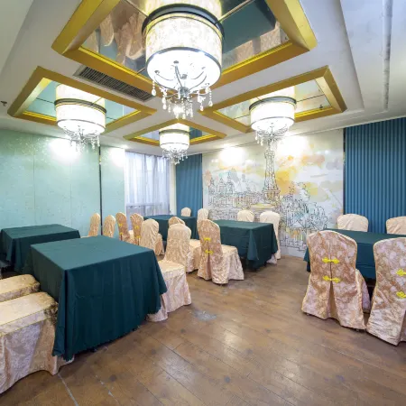Yeste Hotel (Hechi Jinchengjiang Nanqiao)