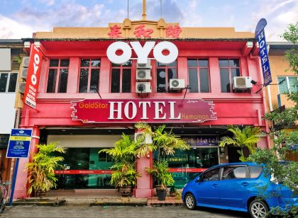 OYO 850 Gold Star Hotel