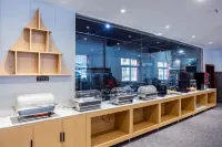 Urban Convenience Hotel (Li County Bipenggou Scenic Area Li Xiaolu Branch) - พร้อมอาหารเช้า