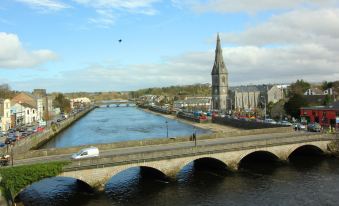 Ballina Manor Hotel