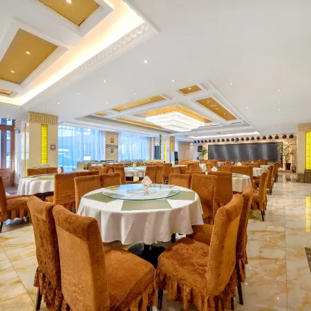 Fuyuan Lailailai Business Hotel