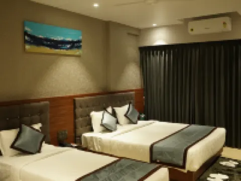 Alaukik Hotel Hotels in Shirdi