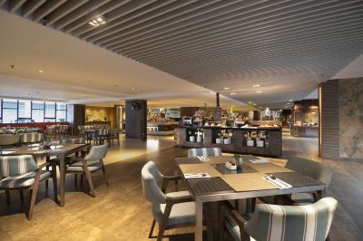 レストラン スイス ベルホテル チューバンの写真