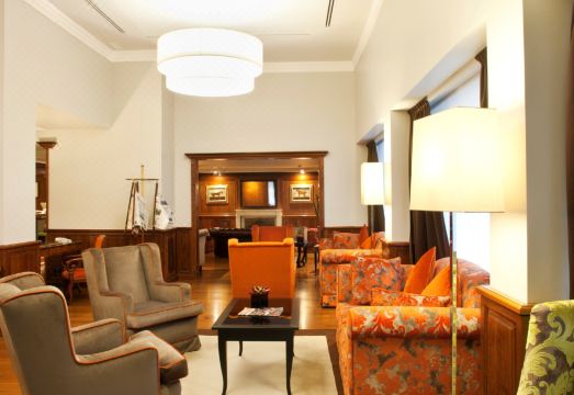 시나 드 라 빌르 실내 수영장 이미지