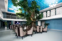 Century Pinyuan Hotel (Wal Mart store of the municipal government)