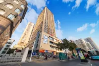 신신 E-스포츠 · 영화 호텔 (이가오 광장 지점, 남회해로) 청연원(칭옌위안) 주변 호텔