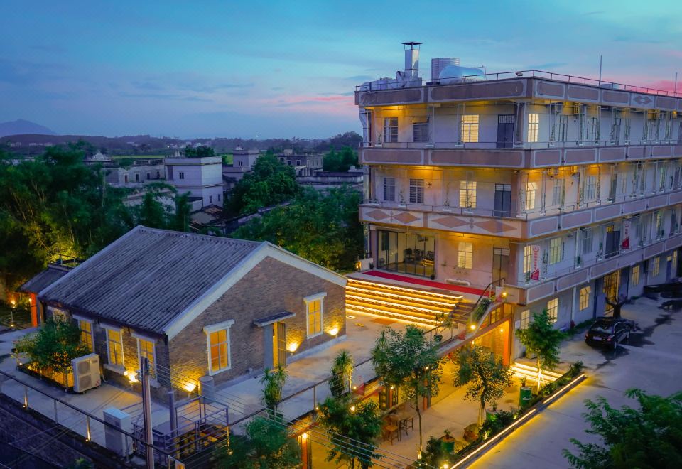 hotel overview picture