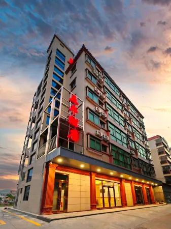 Wufeng Hotel (Heshan Hecheng Avenue Fumao Plaza)