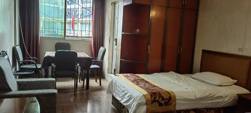 Tongjiang Zhuangyuanlou Business Hotel