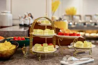 XANA Deluxe Hotel (Huayin Huashan Scenic Area) - พร้อมอาหารเช้า