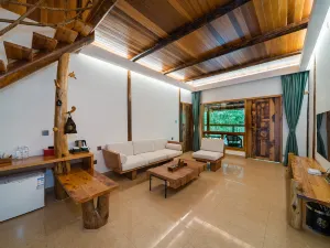 大邑霧隱山居民宿