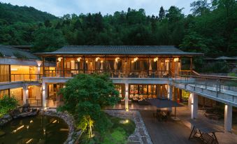 Wuyin Mountain Boarding House