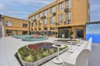 Chuxin Moshe Hotel (Shanghai International Tourism Resort) Hotels near Shanghai Wild Animal Park