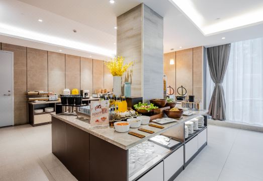 홈 인 플러스 부대시설