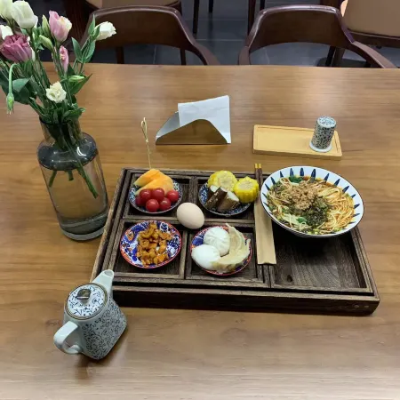 Lucy Hotel  (Chongzhou Government Central Plaza)