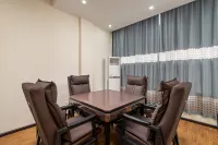 Yuanxuan Hotel (Anshun Xintiandi Food Street)