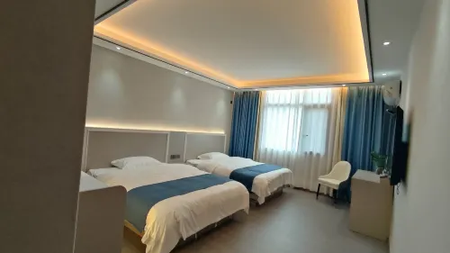 Jianshi Longxin Hotel - Inns
