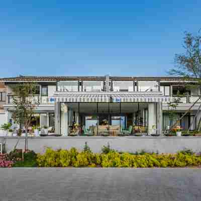 凡生設計生活飯店(普者黑風景區青龍山店) Hotel Exterior