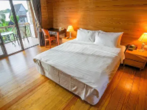 Island Paradise Resort Club Hotel berhampiran Belau National Museum