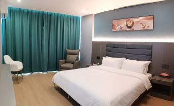 Tianzihu Changyue Hotel