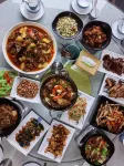 Yinqi Caotang Inn (Nalati Scenic Area) - พร้อมอาหารเช้า