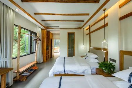 Southern Sichuan Bamboo Sea Qingyuan Homestay