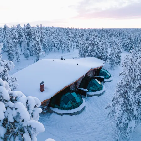 Kakslauttanen Arctic Resort - Igloos and Chalets