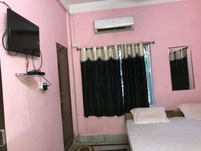 Deluxe Double Bed Room Ac