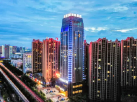 Qunhao Hotel (Guigang Sports Center Store) Hotels in Guigang
