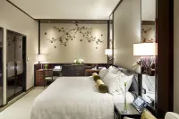 The Peninsula Hong Kong Hotels in Hong Kong