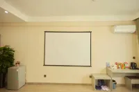 Kaichun Homestay (Mudanjiang Wanda Plaza)