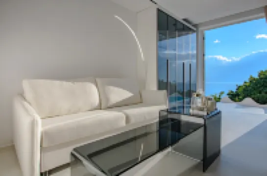 Dali Biyue Sea View Hotel