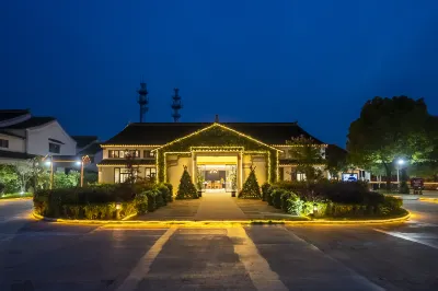 Villa Rhyme Taihu Lake Fishing Pool BBQ Manor Villa (Dongshan Grandma Bridge Branch) Hotel in zona Dongshanzhen