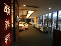 Ocean Spring Hotel Hotels near Ocean Spring Resort