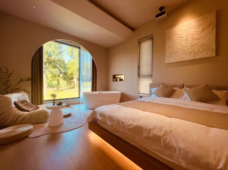 Xiaoqingzhou Homestay (Dongjianghu Scenic Area) Отели рядом с достопримечательностью «Bailang Scenic Area»