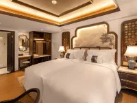 Chino@Nimman Luxury Boutique Hotel Hotels near Nimman Haemin