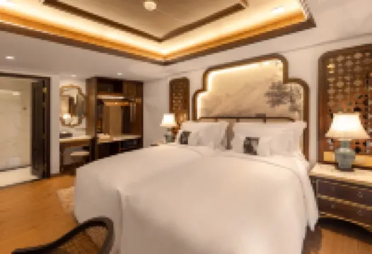 奇諾寧曼豪華精品飯店