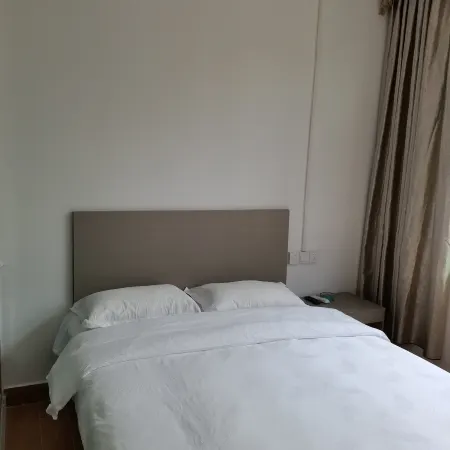 Anyuan Jinye Hotel