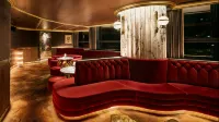 The Emperor Hotel - bar