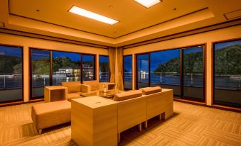 Yukai Resort Premium Koshinoyu - Housity