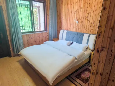 Tianmu Mountain Ruyi Yayuan Hotels near Glacier Grand Canyon