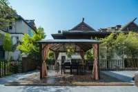 Floral Hotel·Pillow Stone Villa hotel (Xishuangbanna Sunac International) Hotels in Jinghong